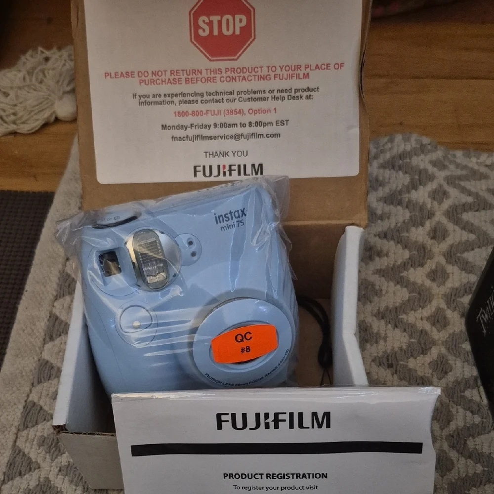 Fujifilm Instax Mini 7S Instant Camera - Blue